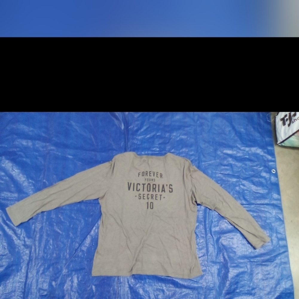 Victoria Secret - Picture 5 of 8